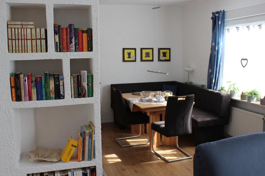 Ferienwohnungen Am Bruttiger Moselsteig 外观 照片